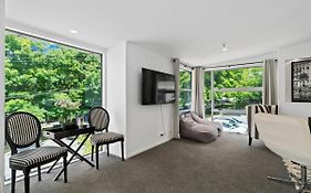 Central Queenstown Luxury